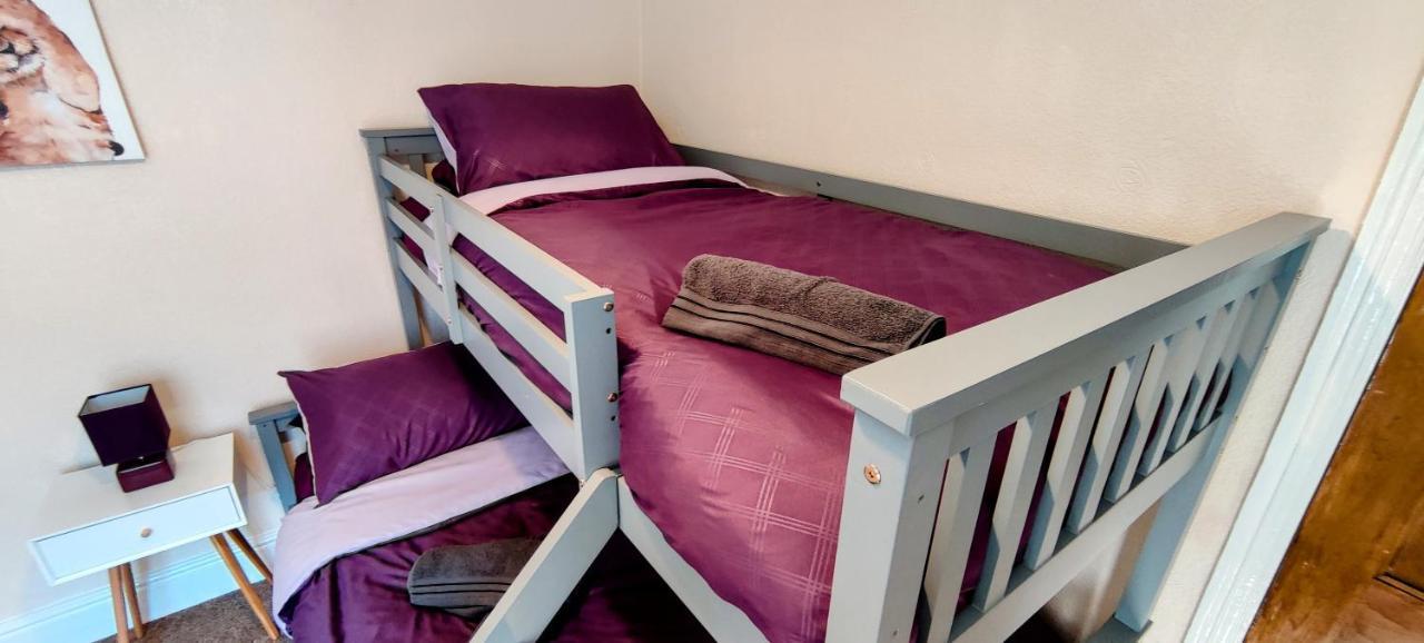 Rhubarb Terrace On The Coast - Sleeps 1-6 Villa Colwyn Bay Ngoại thất bức ảnh